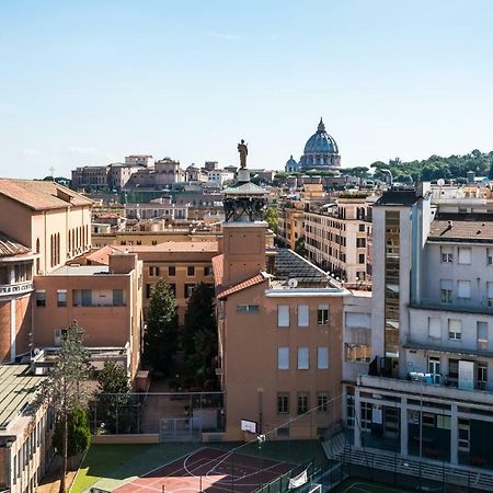 Expeditus Vatican Luxury Suites Saint Peter'S View Rome Bagian luar foto