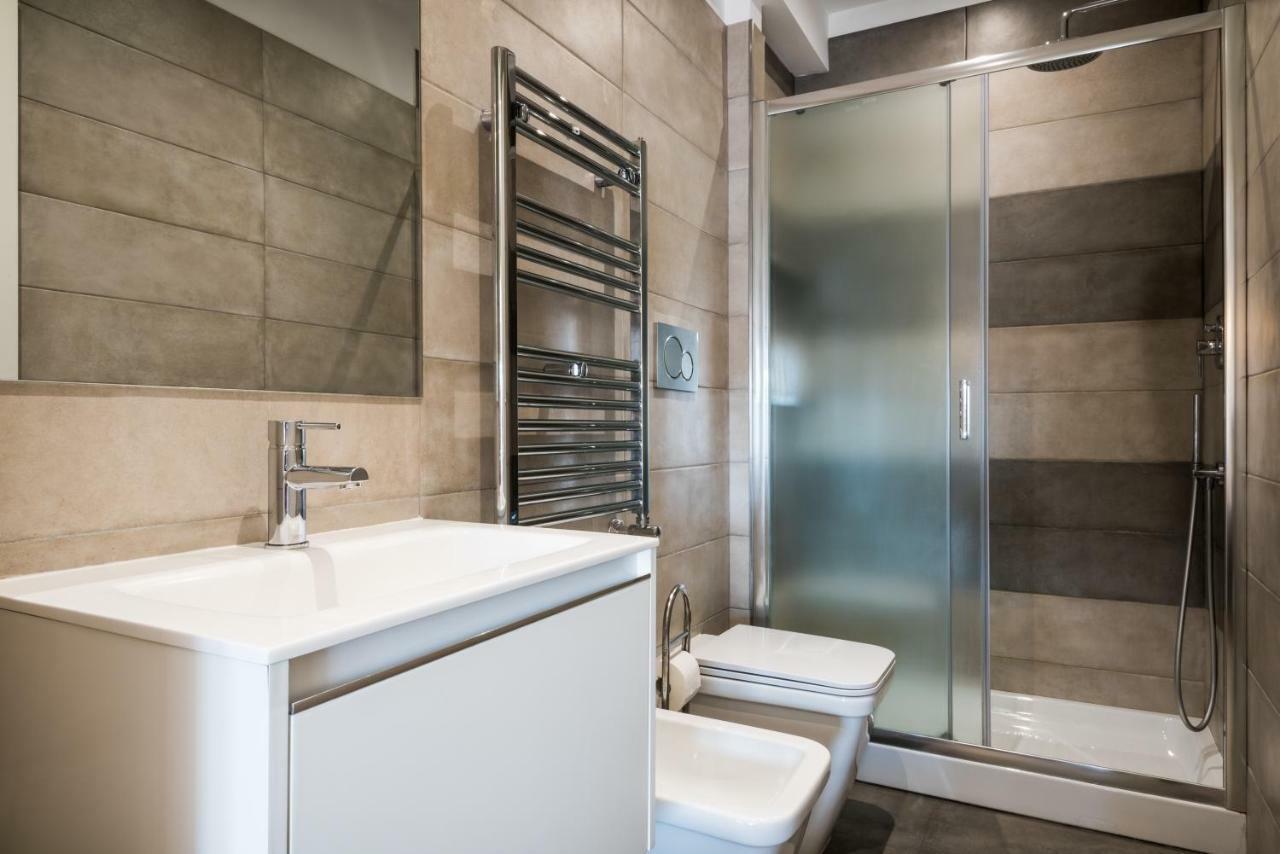 Expeditus Vatican Luxury Suites Saint Peter'S View Rome Bagian luar foto
